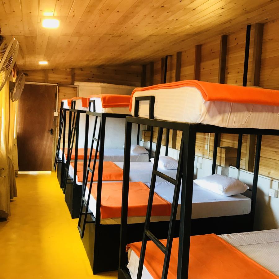 Ella City Reach Hostel Экстерьер фото