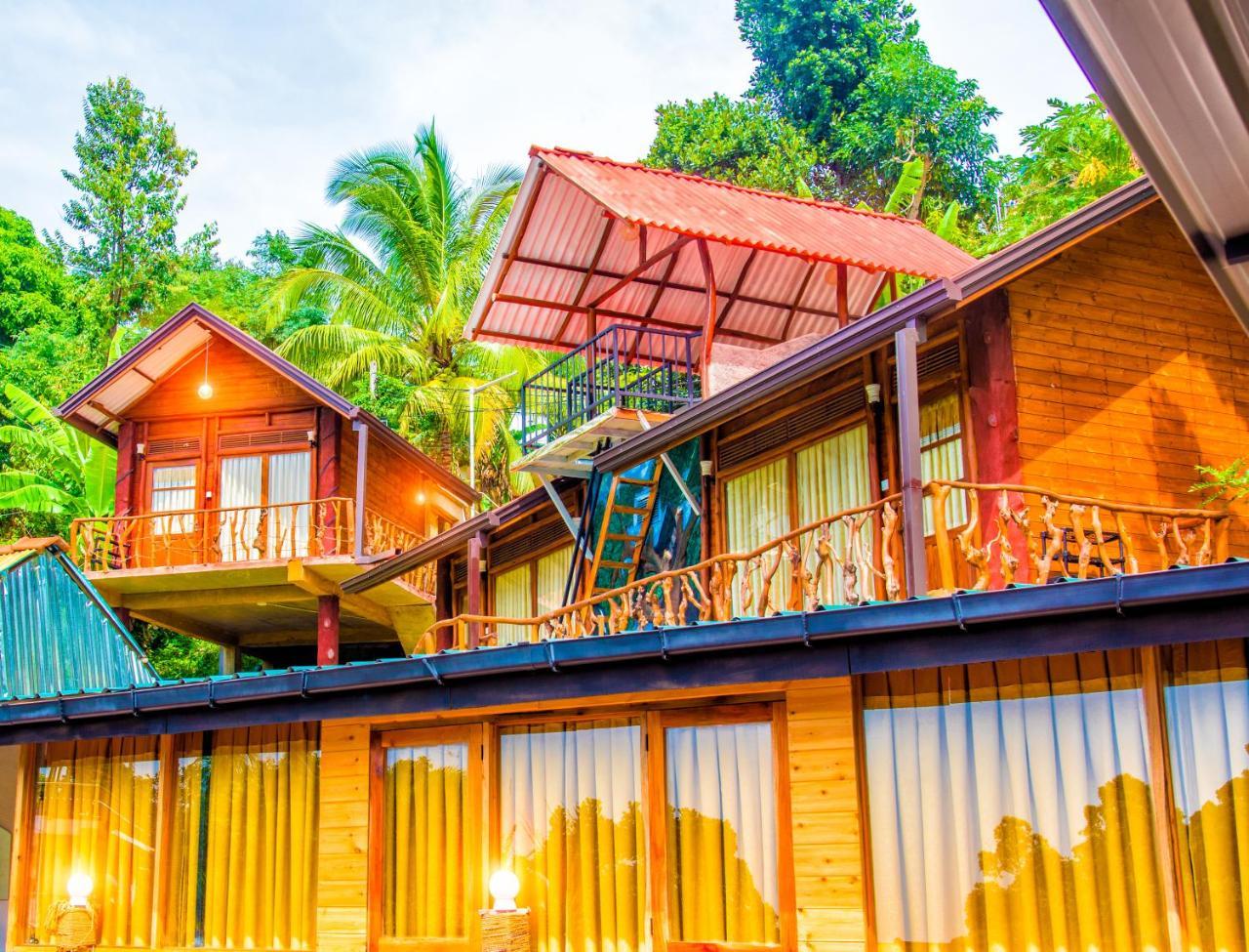 Ella City Reach Hostel Экстерьер фото